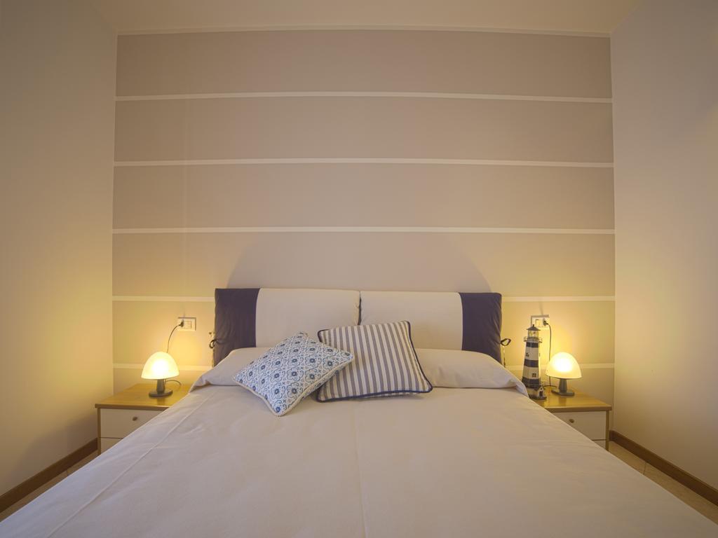 Bellasirmione Holiday Apartments Bilik gambar